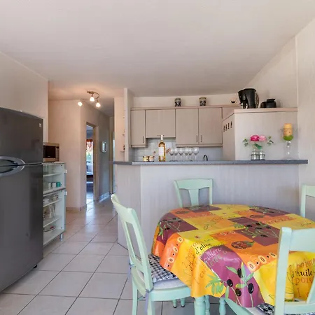 Apartamento Le Flamant-4 By Interhome Le Grau-du-Roi