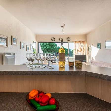 Apartamento Le Flamant-4 By Interhome *